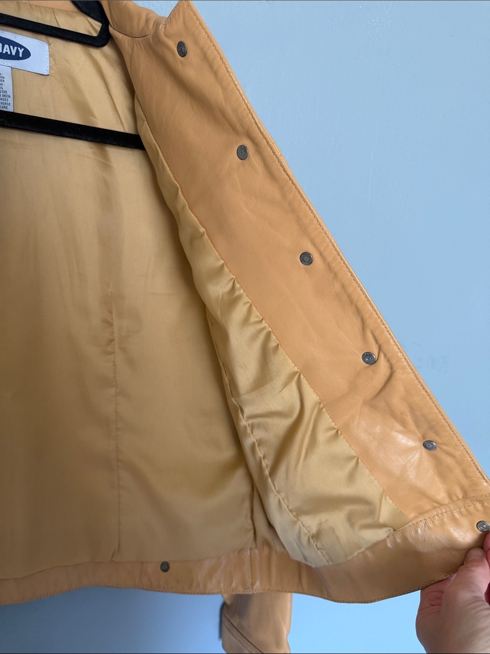 Vintage Y2K 90’s Old Navy Women’s Camel Tan Leather Trucker Jacket Size Small - Picture 14 of 14